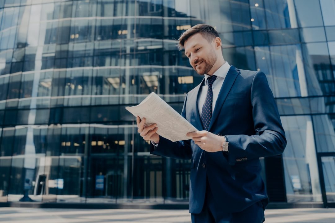 smiling-business